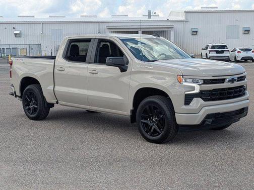 White Sands 2026 Chevrolet Silverado 1500 RST