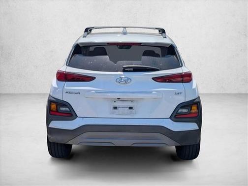 Lunar White 2021 Hyundai KONA Limited