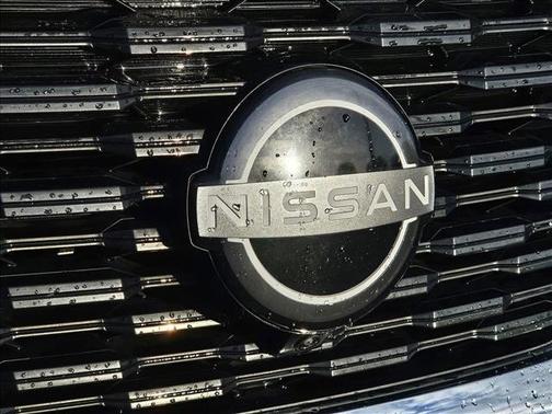 Gun Metallic 2022 Nissan Rogue SL