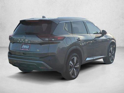 Gun Metallic 2022 Nissan Rogue SL