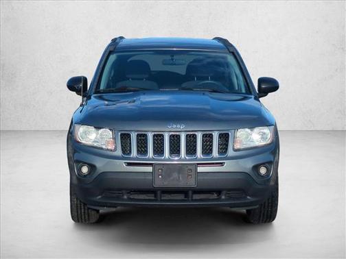 Mineral Gray Metallic 2013 Jeep Compass Latitude