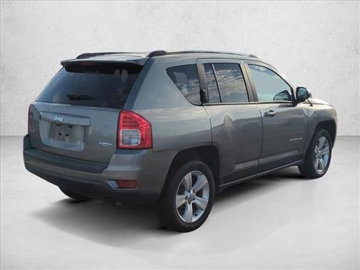 Mineral Gray Metallic 2013 Jeep Compass Latitude