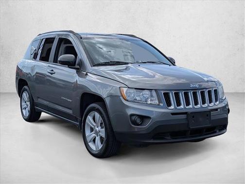 Mineral Gray Metallic 2013 Jeep Compass Latitude