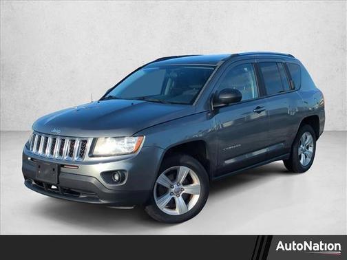 Mineral Gray Metallic 2013 Jeep Compass Latitude