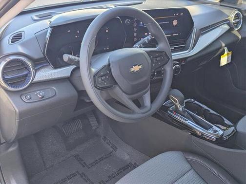 Summit White 2026 Chevrolet Trax LT