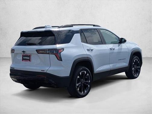Polar White Tricoat 2026 Chevrolet Equinox FWD RS
