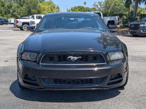 2014 Ford Mustang V6