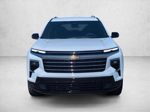 Polar White Tricoat 2026 Chevrolet Traverse High Country