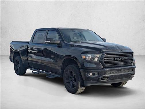 Diamond Black Crystal Pearlcoat 2021 RAM 1500 Big Horn/Lone Star