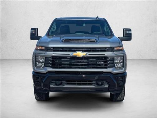 Sterling Gray Metallic 2026 Chevrolet Silverado 2500 Custom