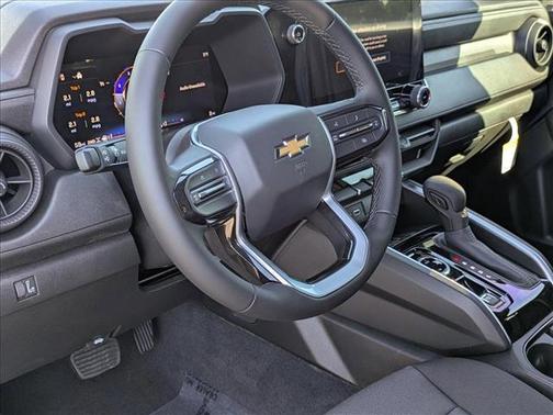 2025 Chevrolet Colorado WT