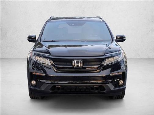 2022 Honda Pilot AWD Black Edition