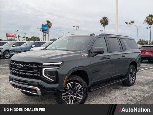 Cypress Gray 2026 Chevrolet Suburban Z71, 4WD