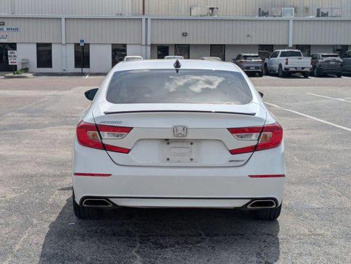 Platinum White Pearl 2021 Honda Accord Sport 1.5T