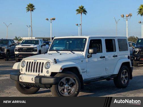 2016 Jeep Wrangler Unlimited Sahara