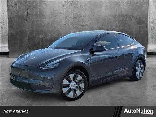2023 Tesla Model Y Long Range Dual Motor All-Wheel Drive