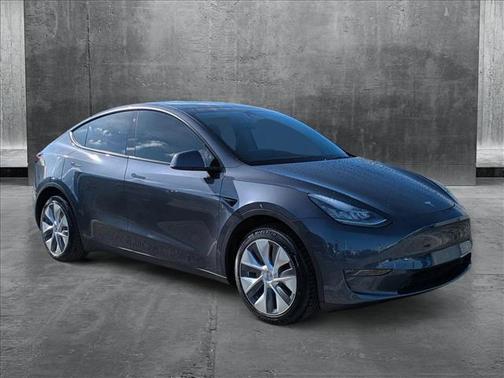 2023 Tesla Model Y Long Range Dual Motor All-Wheel Drive