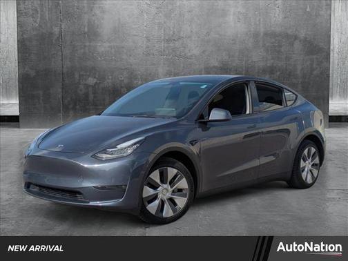 2023 Tesla Model Y Long Range Dual Motor All-Wheel Drive