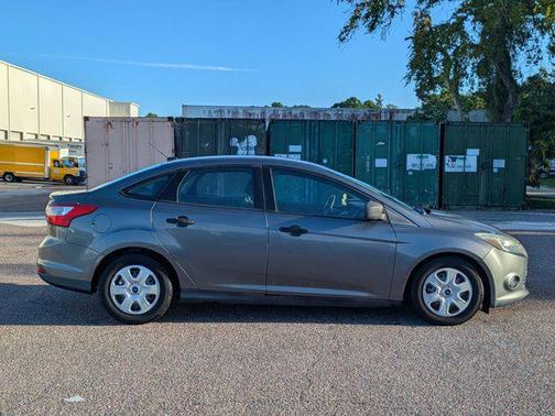 2013 Ford Focus S
