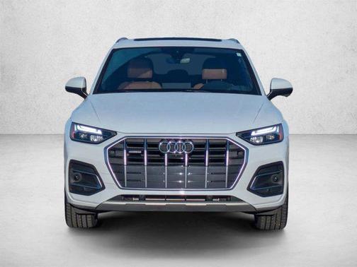 Glacier White Metallic 2021 Audi Q5 45 Premium Plus