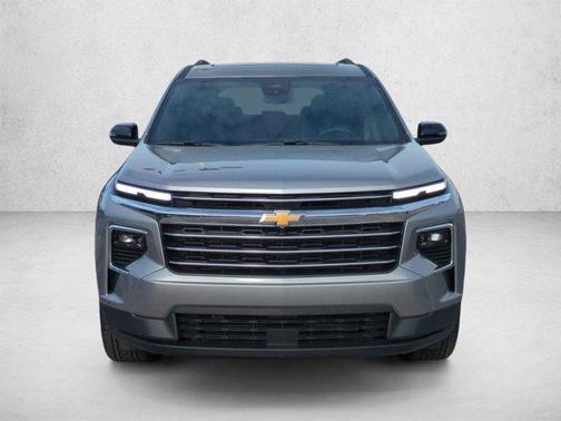 Sterling Gray Metallic 2026 Chevrolet Traverse LT