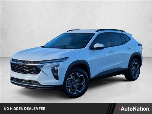 Summit White 2026 Chevrolet Trax LT