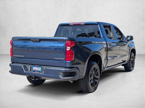 Northsky Blue Metallic 2022 Chevrolet Silverado 1500 Custom