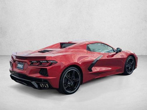 Red Mist Metallic Tintcoat 2022 Chevrolet Corvette Stingray w/2LT