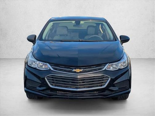 Mosaic Black Metallic 2018 Chevrolet Cruze LT