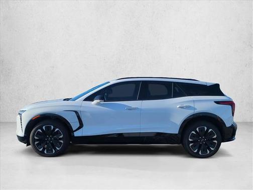 Summit White 2024 Chevrolet Blazer EV eAWD RS
