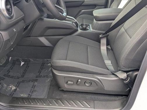 Summit White 2026 Chevrolet Colorado LT
