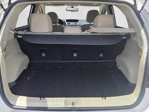 Crystal White Pearl 2015 Subaru XV Crosstrek 2.0i Premium