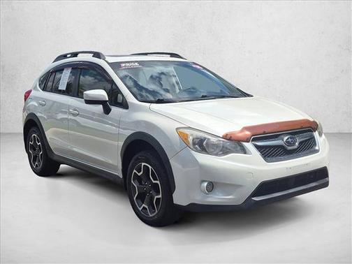 Crystal White Pearl 2015 Subaru XV Crosstrek 2.0i Premium