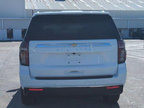 2024 Chevrolet Suburban LS