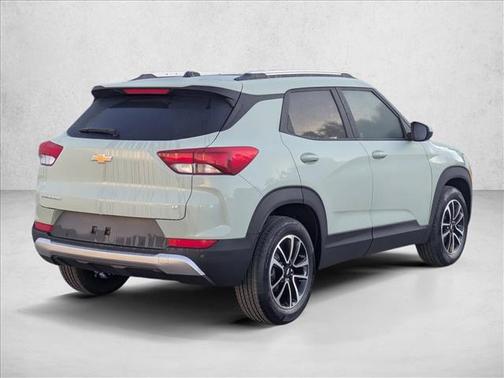 Cacti Green 2026 Chevrolet Trailblazer LT