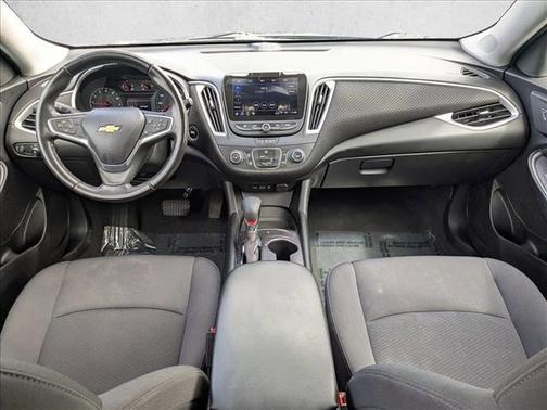Mosaic Black Metallic 2022 Chevrolet Malibu FWD RS