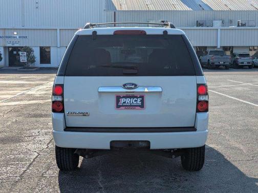 2010 Ford Explorer XLT