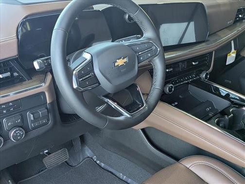 2025 Chevrolet Suburban 2WD High Country
