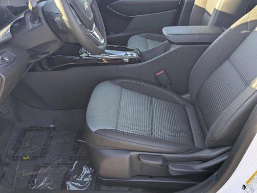 Summit White 2026 Chevrolet Trax LT