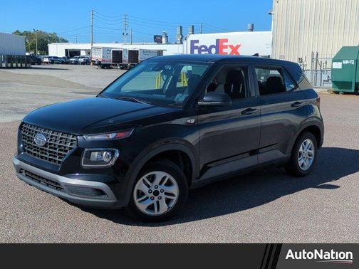 2021 Hyundai VENUE SE