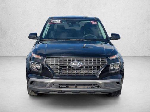 Black Noir Pearl 2021 Hyundai VENUE SE