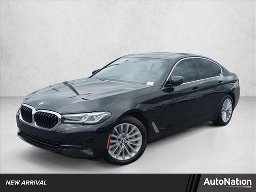 Black Sapphire Metallic 2021 BMW 530e Base