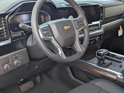 Summit White 2026 Chevrolet Silverado 1500 LT