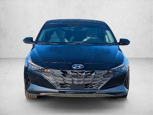 2022 Hyundai ELANTRA HEV Limited