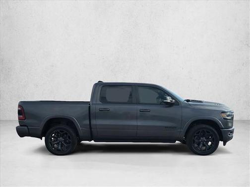 Granite Crystal Metallic Clearcoat 2022 RAM 1500 Limited