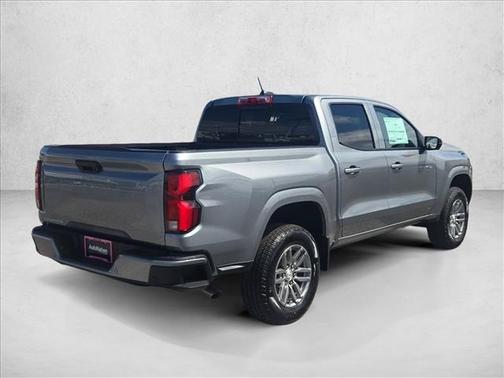 Sterling Gray Metallic 2026 Chevrolet Colorado LT