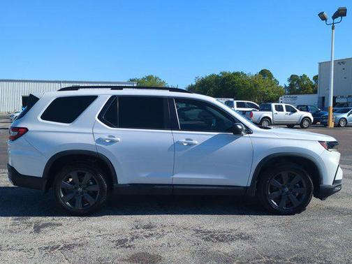 Platinum White 2023 Honda Pilot AWD Sport