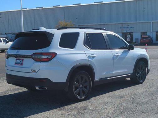 Platinum White 2023 Honda Pilot AWD Sport