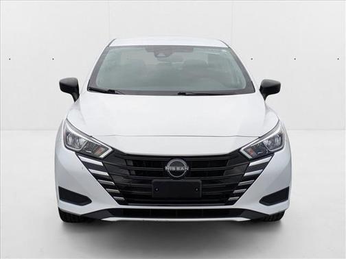 2023 Nissan Versa 1.6 S