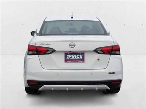 2023 Nissan Versa 1.6 S